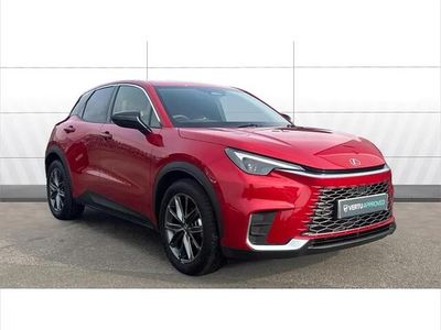 Used Lexus LBX 136 HP (100 kW) 2024 Red SUV