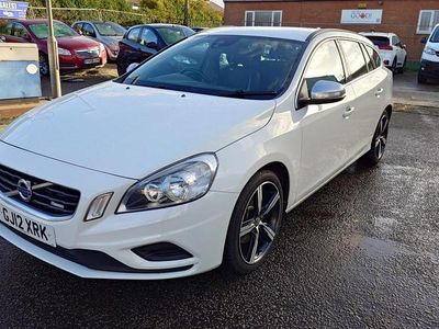 White Used 2012 Volvo V60 R-Design Estate | £2,989 (Fair price)
