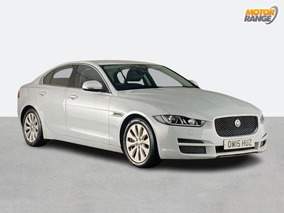Used Jaguar XE Portfolio 163 HP (119 kW) 2015 White Sedan