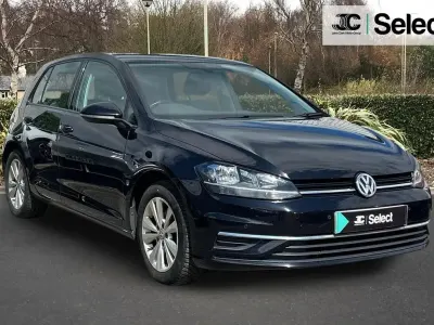 Used VW Golf VII SE 113 HP (83 kW) 2017 Black Hatchback