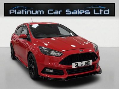 Red Used 2016 Ford Focus ST Hatchback | £11,995 (Fair price)