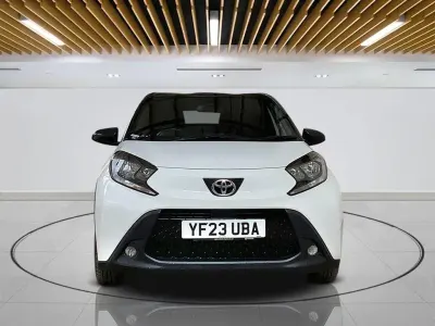 Used Toyota Aygo X 72 HP (52 kW) 2023 White SUV