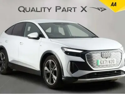 Usado Audi Q4 Sportback e-tron S-Line 219 kW (299 CV) 2021 Blanco SUV