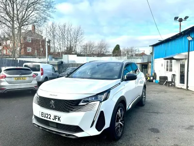 Begagnad Peugeot 3008 GTi 131 HK (96 kW) 2022 Vit Halvkombi
