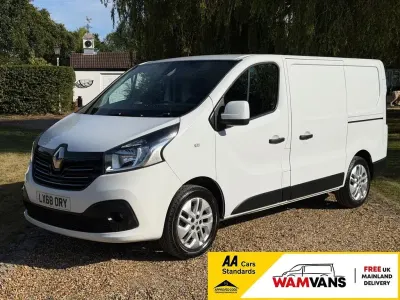 Used Renault Trafic 2018 White MPV