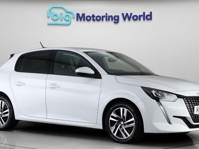 Used Peugeot 208 Allure 102 HP (75 kW) 2021 White Hatchback