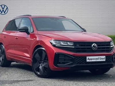 Used VW Touareg Black Edition 286 HP (210 kW) 2025 Red SUV