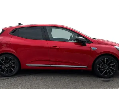 Used Renault Clio 2023 Red Hatchback