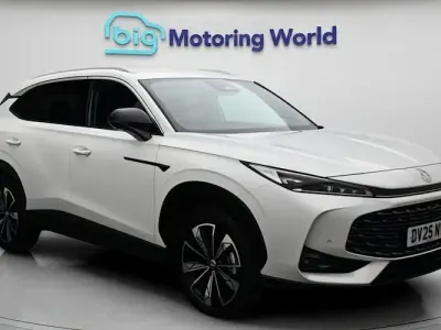 Used MG HS Trophy 170 HP (125 kW) 2025 White SUV
