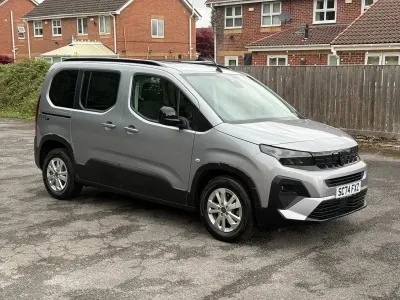 Second-hand Peugeot Rifter Allure 2025 Gri Monovolum