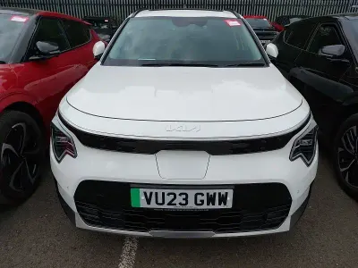 Used Kia e-Niro 147 kW (201 HP) 2023 White SUV