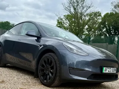 Używany Tesla Model Y Long Range AWD 378 kW (514 KM) 2022 Szary SUV