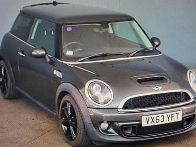 Usado Mini Cooper S Hatch 184 HP (135 kW) 2013 Cinzento Citadino