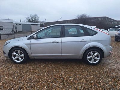 Used Ford Focus Zetec 2009 Silver Hatchback