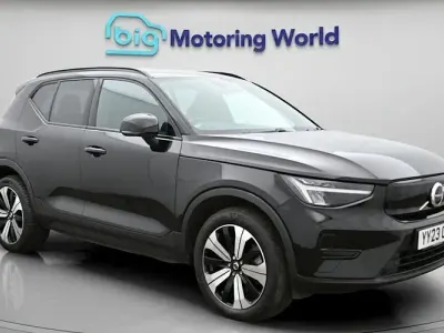 Usado Volvo XC40 Core 169 kW (231 HP) 2022 SUV