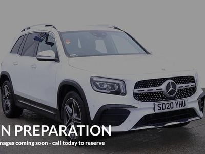 Mercedes GLB200