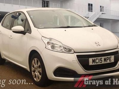 Used Peugeot 208 Access 68 HP (50 kW) 2015 White Hatchback