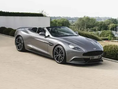 Used Aston Martin Vanquish 568 HP (417 kW) 2016 Silver Cabriolet