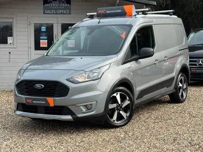 Usado Ford Transit Connect Active 100 HP (73 kW) 2023 Prateado Monovolume