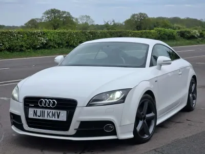 Usado Audi TT S-Line 170 HP (125 kW) 2011 Branco Coupé