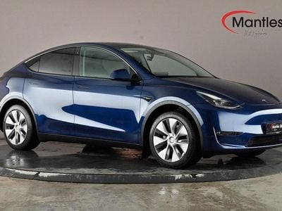 Blue Used 2022 Tesla Model Y Long Range AWD SUV | £25,395 (Fair price)