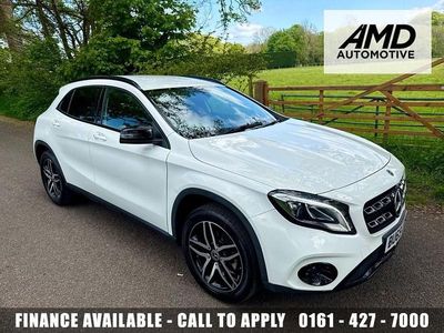 Usado Mercedes GLA180 Urban 122 HP (89 kW) 2019 Branco SUV