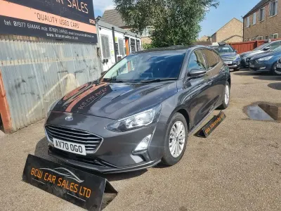 Used Ford Focus Titanium 125 HP (91 kW) 2020 Grey Hatchback