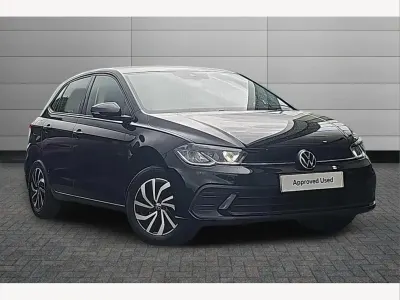 Used VW Polo Life 80 HP (58 kW) 2023 Black Hatchback