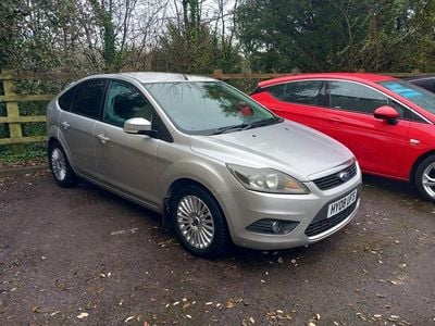 Used Ford Focus Titanium 99 HP (72 kW) 2008 Silver Hatchback