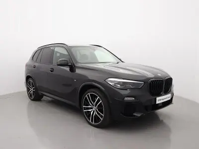 Usado BMW X5 M Sport 261 HP (191 kW) 2020 Preto SUV