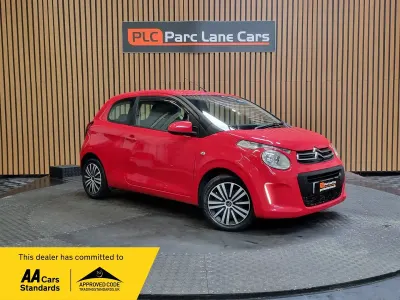 Used Citroën C1 Feel 68 HP (50 kW) 2015 Red Hatchback