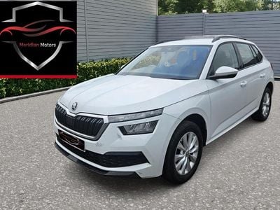 Used Skoda Kamiq 95 HP (69 kW) 2021 White SUV