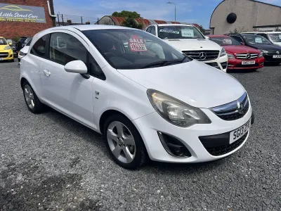 Used Vauxhall Corsa 2013 White Hatchback
