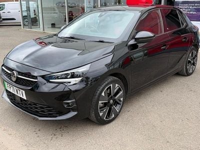 Second-hand Vauxhall Corsa-e SRi 100 kW (136 CP) 2022 Negru Hatchback