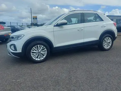Used VW T-Roc Life 2023 White SUV