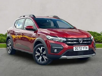 Usado Dacia Sandero Prestige 90 HP (66 kW) 2022 Vermelho Citadino