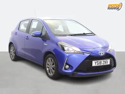 Usado Toyota Yaris Hybrid 2018 Azul Utilitario