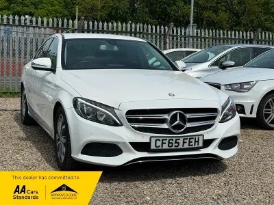 Used Mercedes C220 170 HP (125 kW) 2015 White Sedan