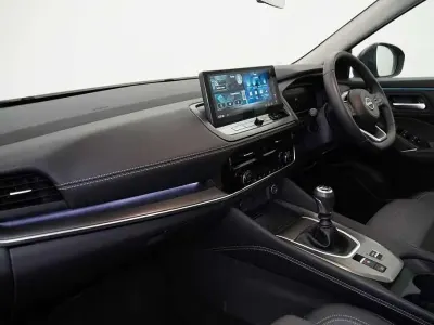 Used Nissan Qashqai N-Connecta 138 HP (101 kW) 2025 Black SUV