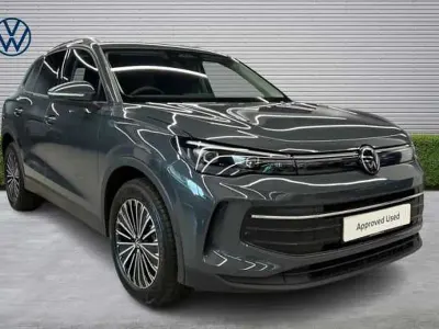 Nouă VW Tiguan Match 150 CP (110 kW) 2026 Gri SUV