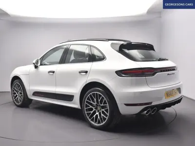 Used Porsche Macan Turbo 440 HP (323 kW) 2019 White SUV