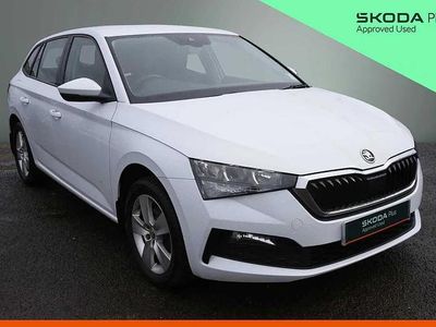 Used Skoda Scala SE 115 HP (84 kW) 2020 White Hatchback