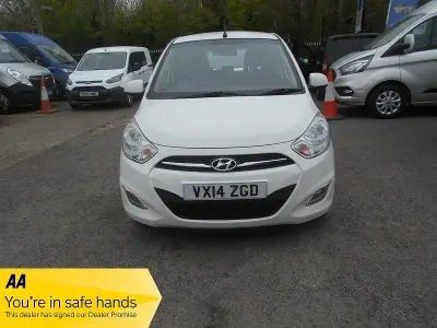 Used Hyundai i10 Active 83 HP (61 kW) 2014 White Hatchback