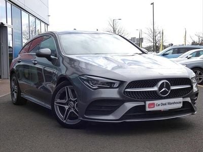 Begagnad Mercedes CLA220 Shooting Brake AMG Line Premium Plus 190 HK (139 kW) 2022 Grå Kombi