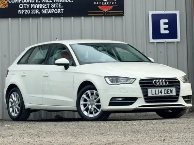 Begagnad Audi A3 Performance 2014 Vit Halvkombi