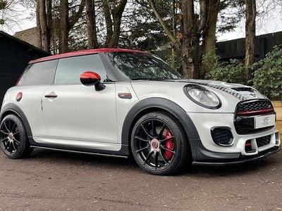 Used Mini John Cooper Works Hatch 231 HP (169 kW) 2017 Silver Hatchback