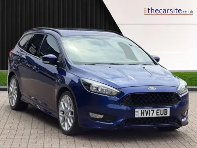Used Ford Focus ST-Line 120 HP (88 kW) 2017 Blue Estate