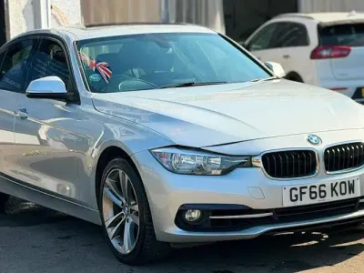 Used BMW 318 Sport Line 136 HP (100 kW) 2016 Silver Sedan