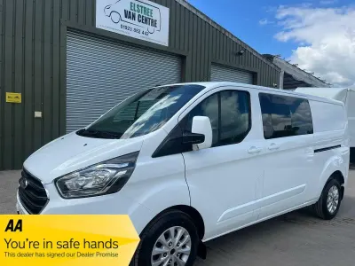 Used Ford Transit Custom Limited 130 HP (95 kW) 2021 White Van