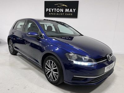 Blue Used 2018 VW Golf VII SE Hatchback | £9,590 (Fair price)
